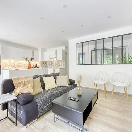 Apartman Smart Living - Ideal Amis Et Famille -10 Mn Disneyland - 20 Mn Paris